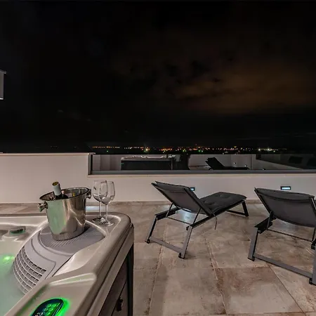 Cdi706 Hébergement de vacances *