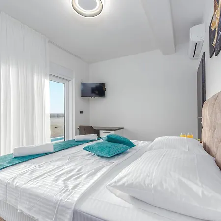 Cdi706 Hébergement de vacances Murvica (Policnik)