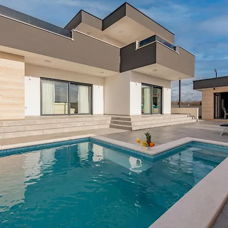 Cdi706 Hébergement de vacances