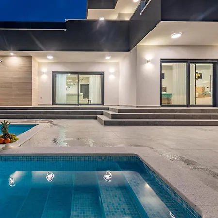 Cdi706 Hébergement de vacances Murvica (Policnik)