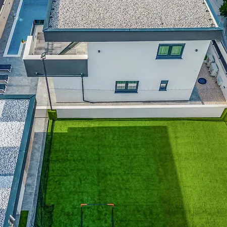 Cdi706 Hébergement de vacances *